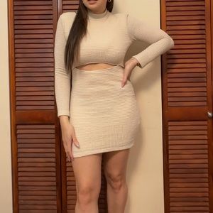Longsleeve cutout mini dress